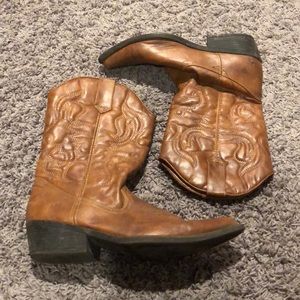 Cowgirl/Cowboy Boots